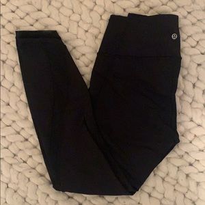 Lululemon mesh legging